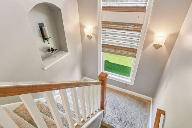 8465 Kelzer Pond Drive, Victoria, MN 55386