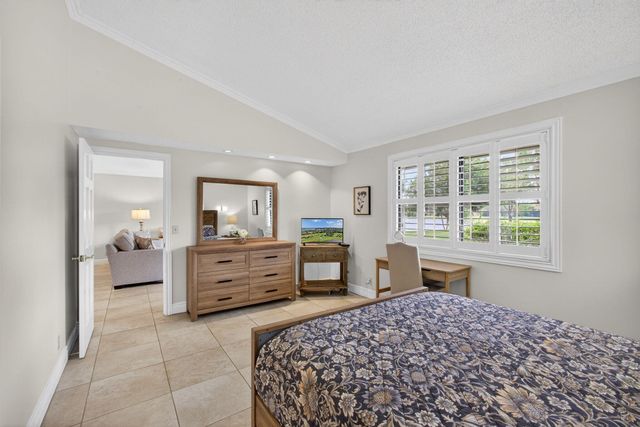 119 Club Drive, Palm Beach Gardens, FL 33418