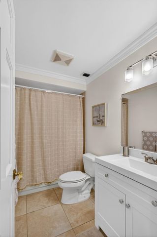 119 Club Drive, Palm Beach Gardens, FL 33418
