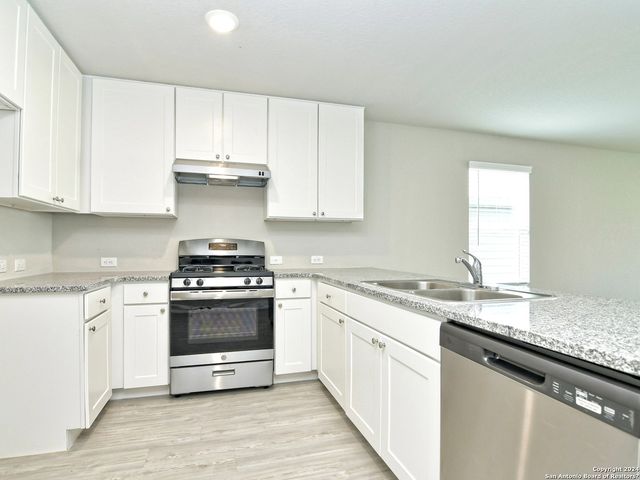 9719 Mill, San Antonio, TX 78254