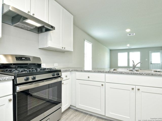 9719 Mill, San Antonio, TX 78254