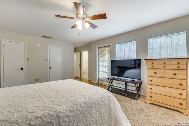 7711 Callaghan Rd Apt 905, San Antonio, TX 78229