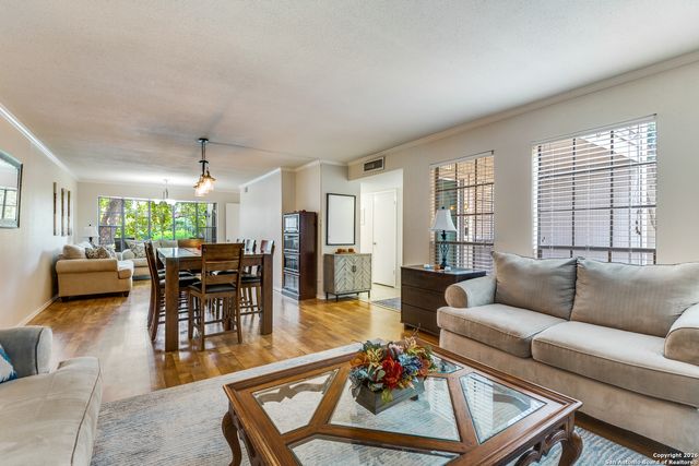 7711 Callaghan Rd Apt 905, San Antonio, TX 78229