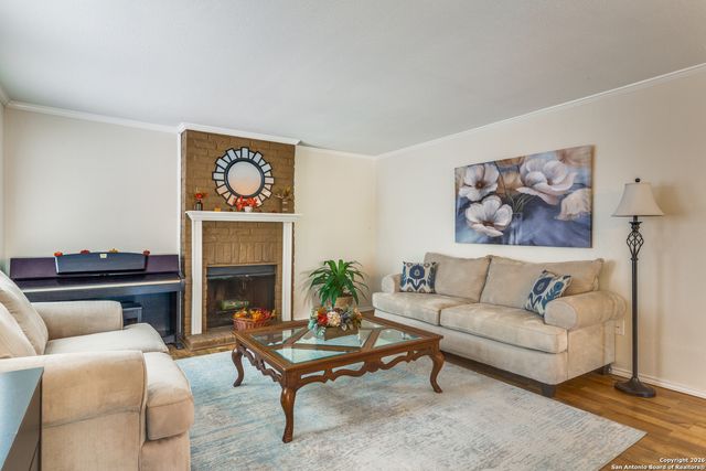 7711 Callaghan Rd Apt 905, San Antonio, TX 78229