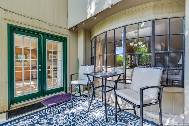 7711 Callaghan Rd Apt 905, San Antonio, TX 78229