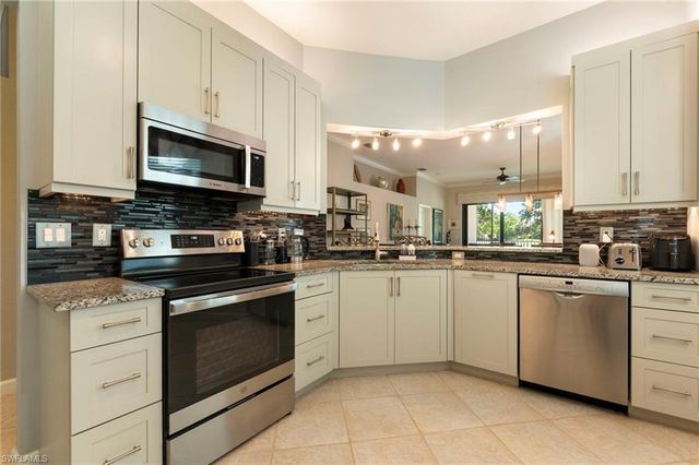 2433 Ravenna BLVD 202, Naples, FL 34109