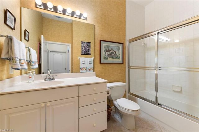 2433 Ravenna BLVD 202, Naples, FL 34109