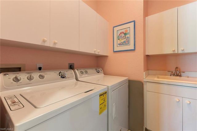 2433 Ravenna BLVD 202, Naples, FL 34109