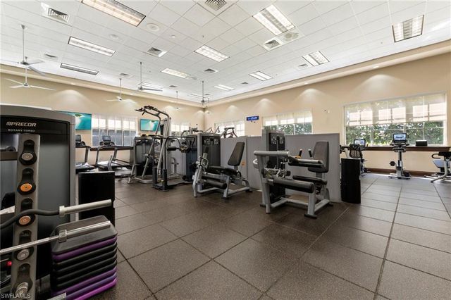 2433 Ravenna BLVD 202, Naples, FL 34109