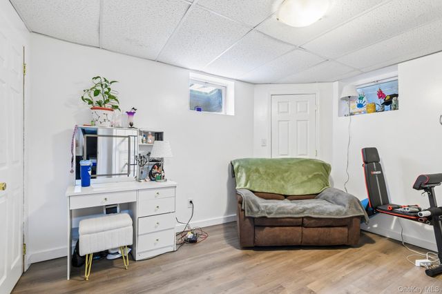 40 Hollywood Court, Rockville Centre, NY 11570