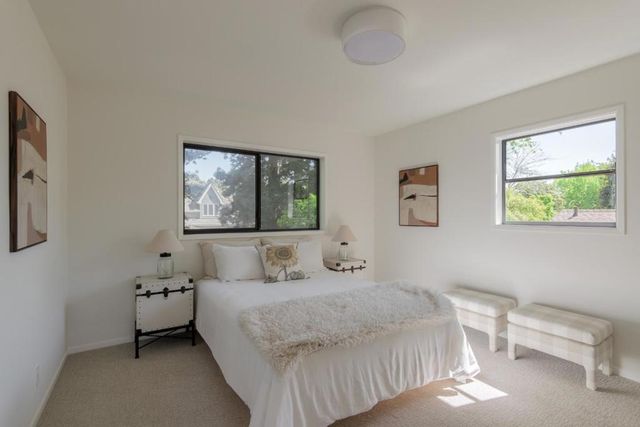 1581 Dana Avenue, Palo Alto, CA 94303