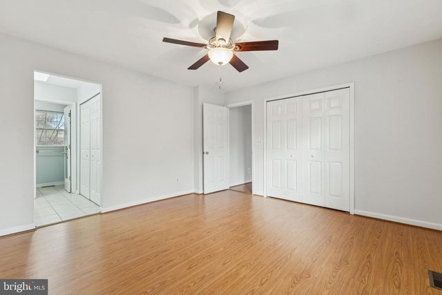 4 CHESTNUT LN, Stafford, VA 22556