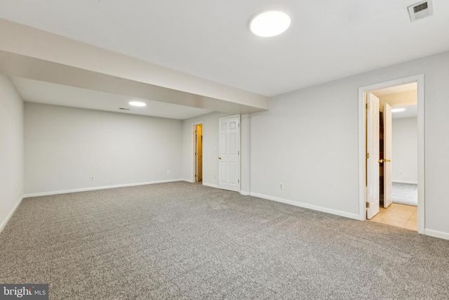 4 CHESTNUT LN, Stafford, VA 22556