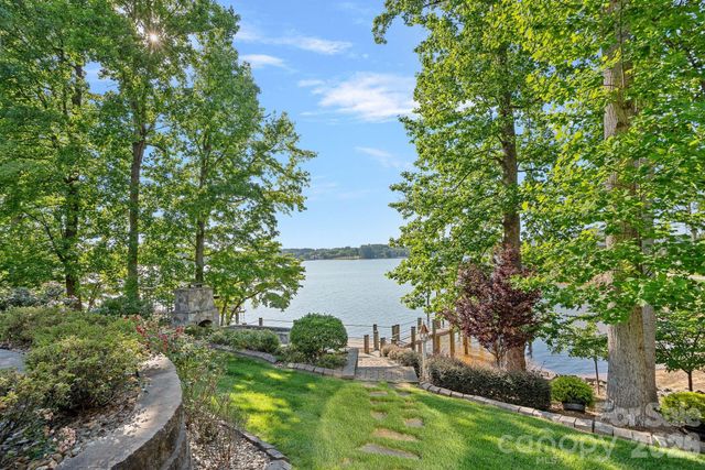 170 Fawn Lane, Mooresville, NC 28117