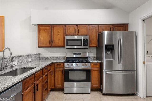 2191 Rockbridge Road 2401, Stone Mountain, GA 30087