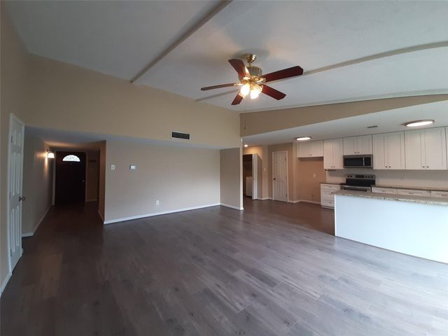 18214 Mantana Drive, Spring, TX 77388