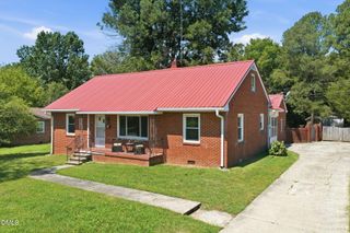 306 Oakgrove Drive, Graham, NC 27253