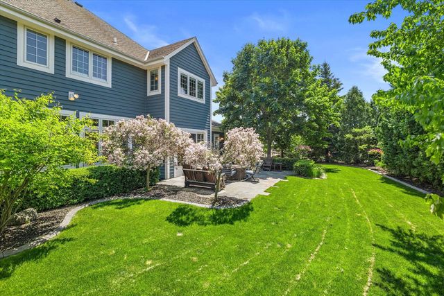 W72N447 Mulberry AVENUE, Cedarburg, WI 53012