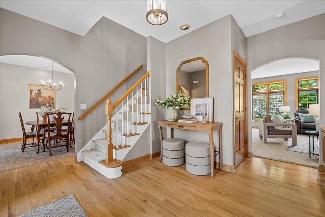 W72N447 Mulberry AVENUE, Cedarburg, WI 53012