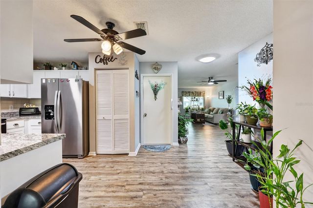 9690 SW 95TH TERRACE, Ocala, FL 34481