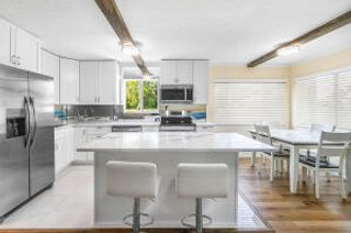 2020 Lake Osborne Drive 10, Lake Worth Beach, FL 33461