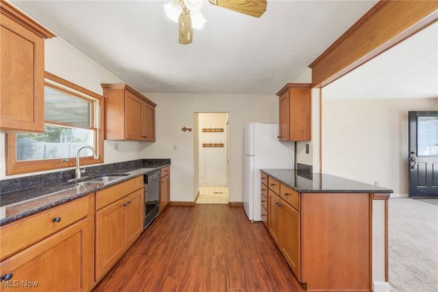 1944 Windsor Drive, Brunswick, OH 44212