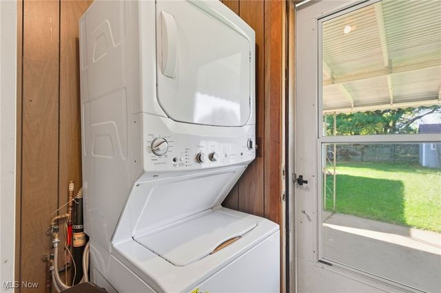 1944 Windsor Drive, Brunswick, OH 44212