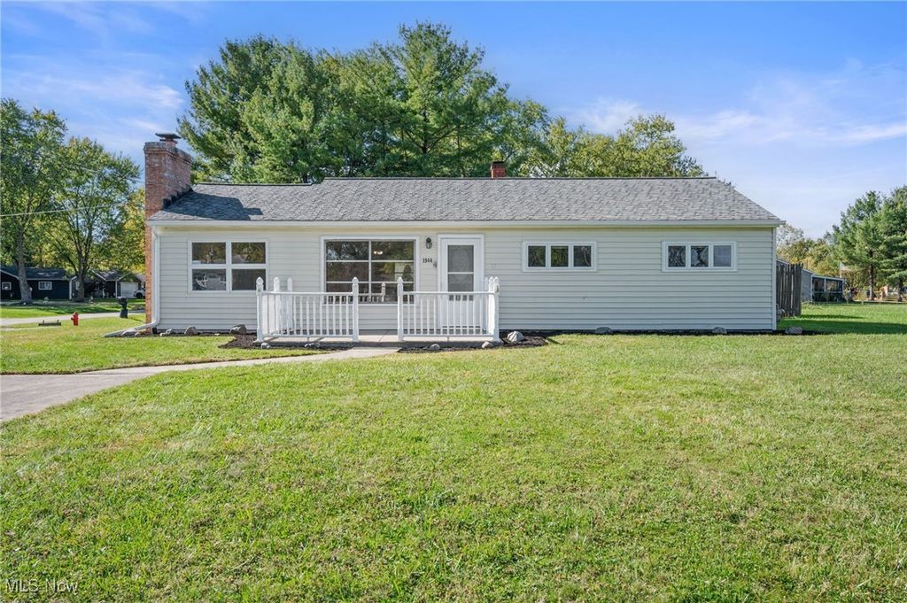 1944 Windsor Drive, Brunswick, OH 44212