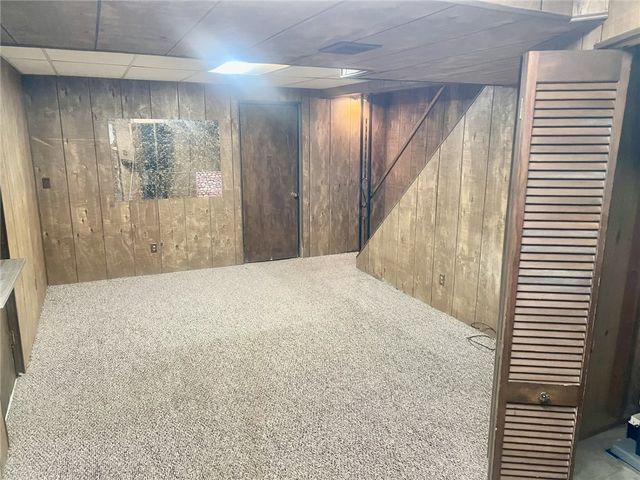 314 Pointview Rd, Brentwood, PA 15227