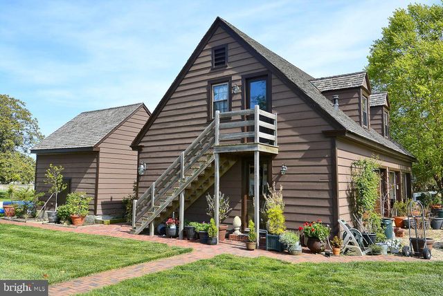 10373 LOCUST POINT RD, Princess Anne, MD 21853