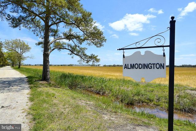 10373 LOCUST POINT RD, Princess Anne, MD 21853