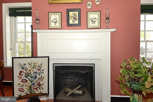 10373 LOCUST POINT RD, Princess Anne, MD 21853