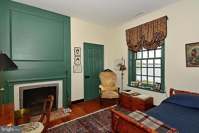 10373 LOCUST POINT RD, Princess Anne, MD 21853