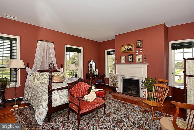 10373 LOCUST POINT RD, Princess Anne, MD 21853