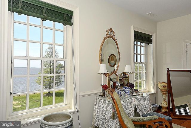 10373 LOCUST POINT RD, Princess Anne, MD 21853