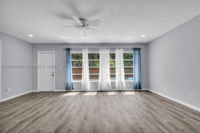 851 SW 49th Ter 3, Margate, FL 33068