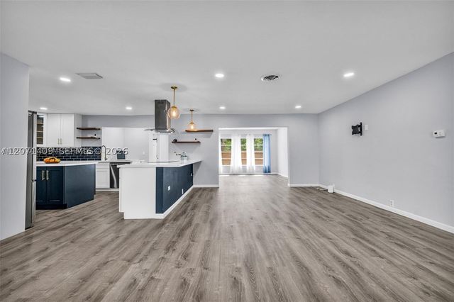 851 SW 49th Ter 3, Margate, FL 33068