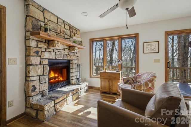 25 Poke Road, Newland, NC 28657