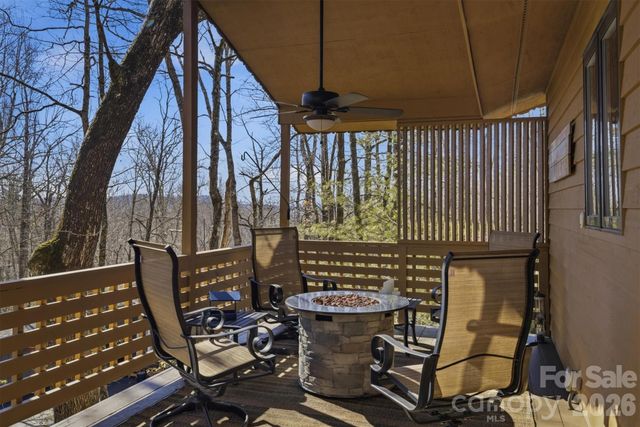 25 Poke Road, Newland, NC 28657