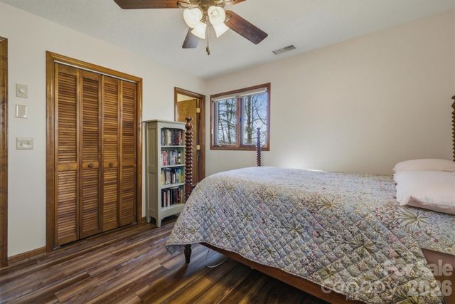 25 Poke Road, Newland, NC 28657