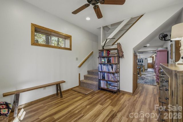 25 Poke Road, Newland, NC 28657