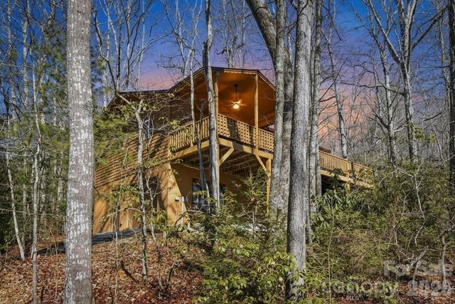 25 Poke Road, Newland, NC 28657