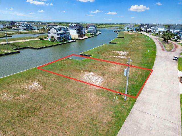 6 Sugarloaf, Hitchcock, TX 77563