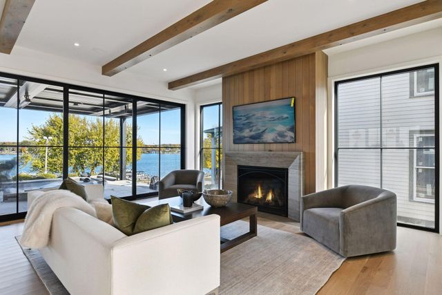 254 Lake Street, Excelsior, MN 55331