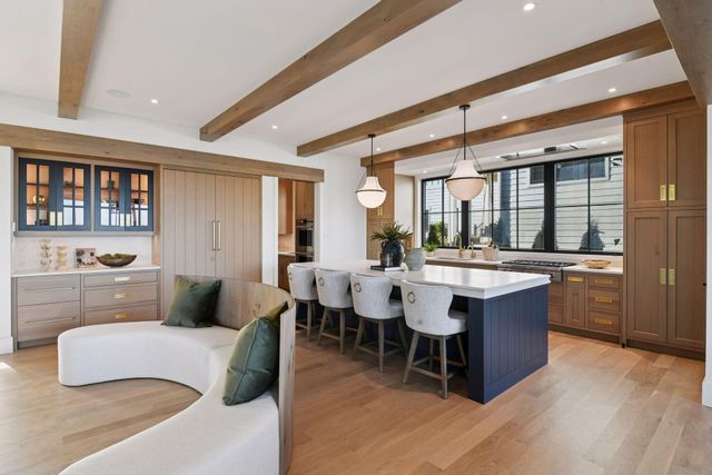 254 Lake Street, Excelsior, MN 55331