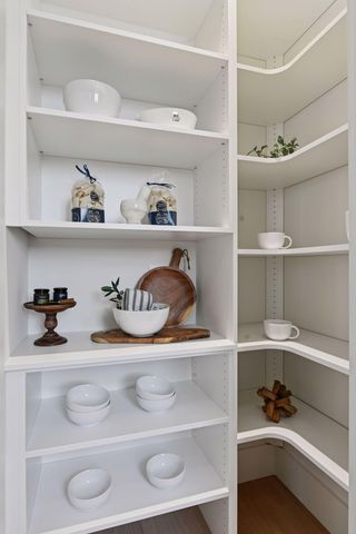 254 Lake Street, Excelsior, MN 55331