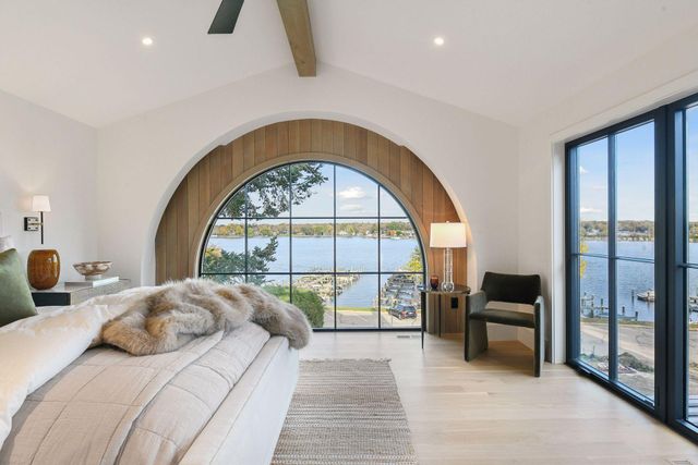 254 Lake Street, Excelsior, MN 55331