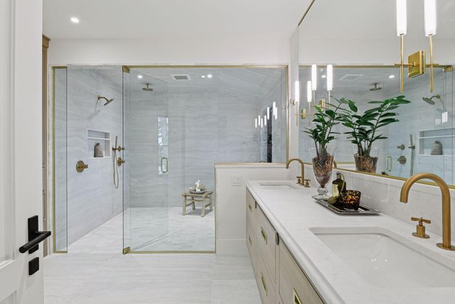 254 Lake Street, Excelsior, MN 55331