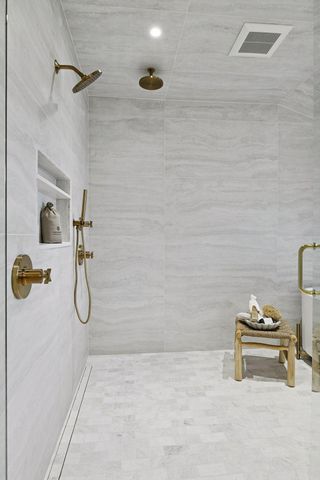 254 Lake Street, Excelsior, MN 55331