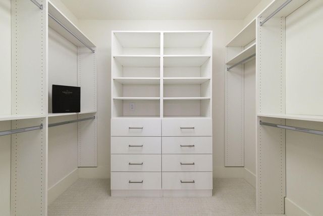 254 Lake Street, Excelsior, MN 55331